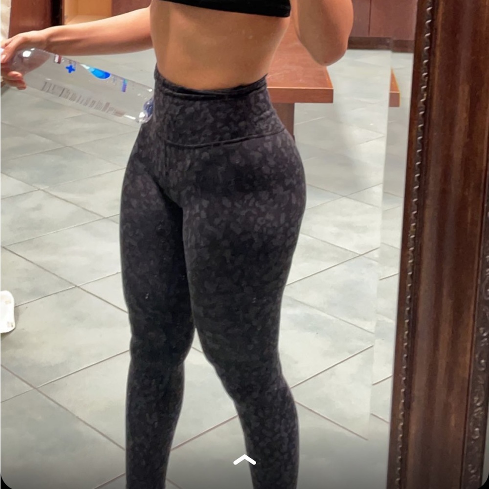 Lululemon cheetah leggings 28”